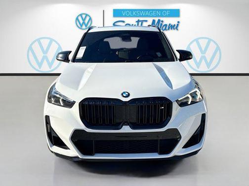 Alpine White 2024 BMW X1 M35i