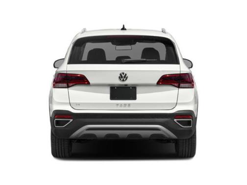 Platinum Gray 2024 Volkswagen Taos 1.5T SE
