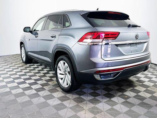 2022 Volkswagen Atlas Cross Sport 2.0T SE w/Technology