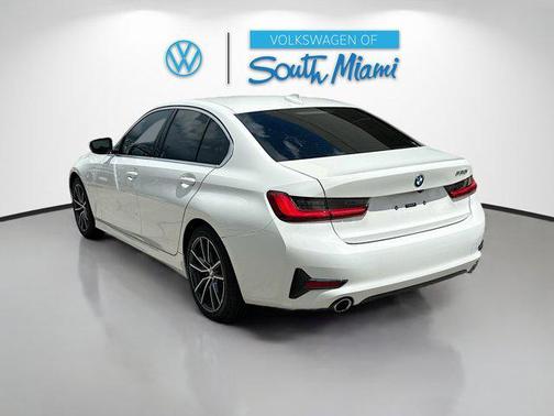 2020 BMW 330 330i