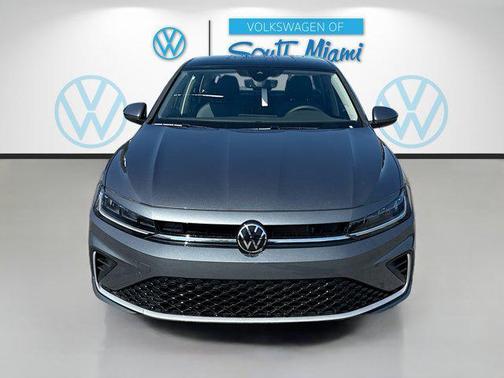 Platinum 2026 Volkswagen Jetta 1.4T SE