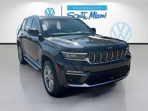 2023 Jeep Grand Cherokee Summit