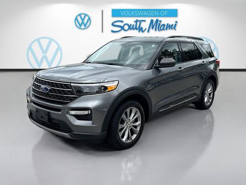 Carbonized Gray Metallic 2021 Ford Explorer XLT