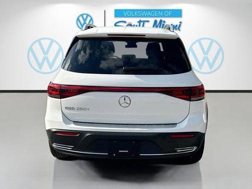 2023 Mercedes-Benz EQB 250 Base