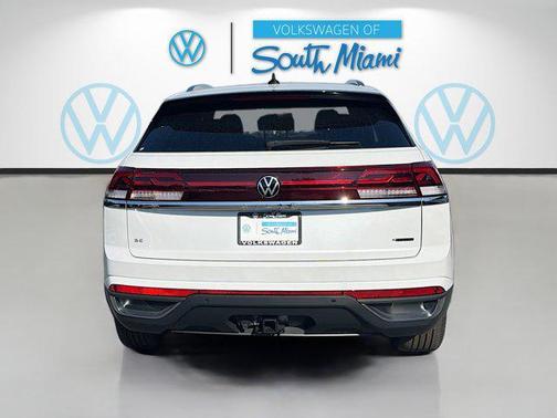 2026 Volkswagen Atlas Cross Sport 2.0T SE w/Technology 4MOTION