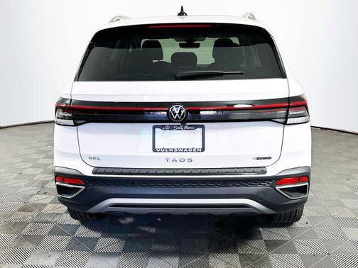 2025 Volkswagen Taos 1.5T SEL