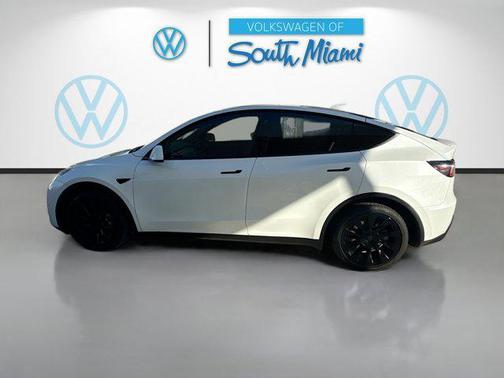 2023 Tesla Model Y Long Range Dual Motor All-Wheel Drive