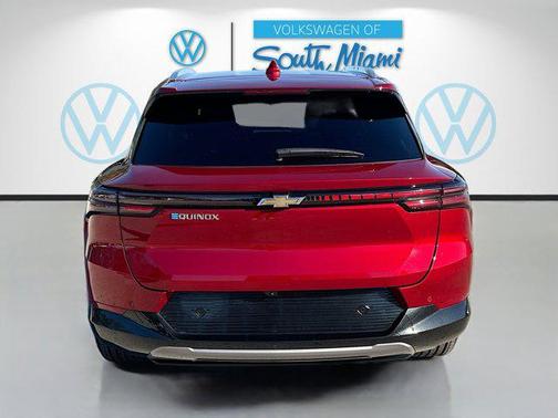 2025 Chevrolet Equinox EV LT