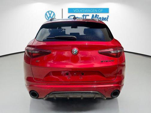 2022 Alfa Romeo Stelvio Ti