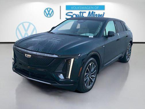 2024 Cadillac LYRIQ Sport