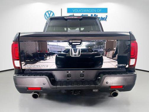 2022 Honda Ridgeline Black