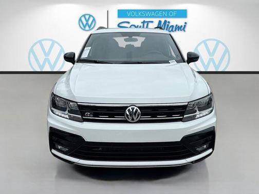 2020 Volkswagen Tiguan 2.0T SE R-Line Black