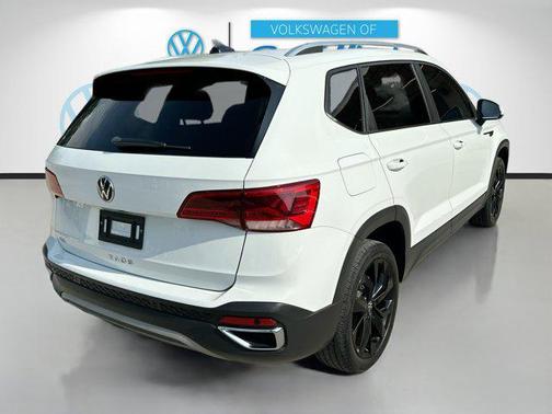 2022 Volkswagen Taos 1.5T SEL