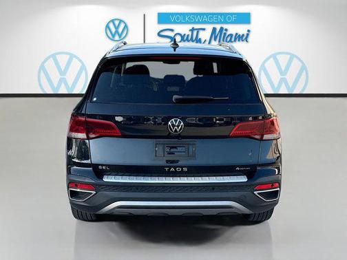 2022 Volkswagen Taos 1.5T SEL