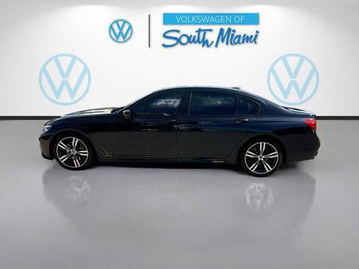 Carbon Black Metallic 2018 BMW 750 I