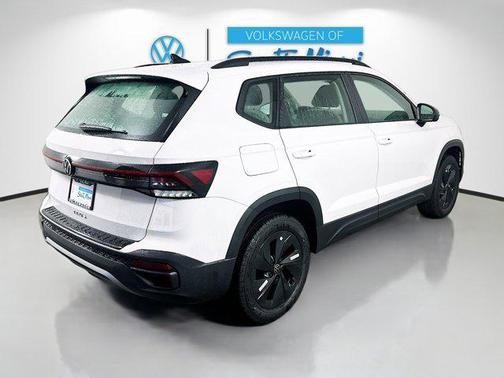 2025 Volkswagen Taos 1.5T S