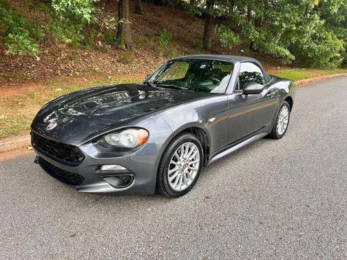 2017 FIAT 124 Spider Base