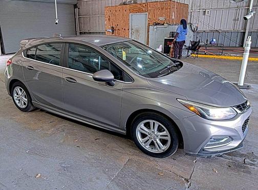 Nightfall Gray Metallic 2017 Chevrolet Cruze LT