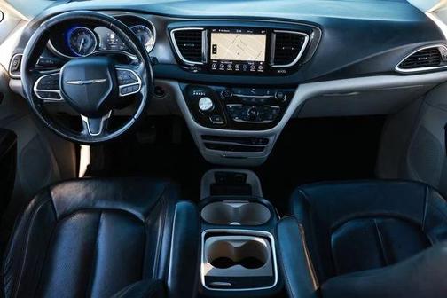 2020 Chrysler Pacifica Touring-L Plus