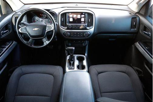 2017 Chevrolet Colorado LT