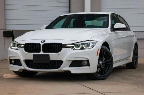 Alpine White 2018 BMW 330 xDrive