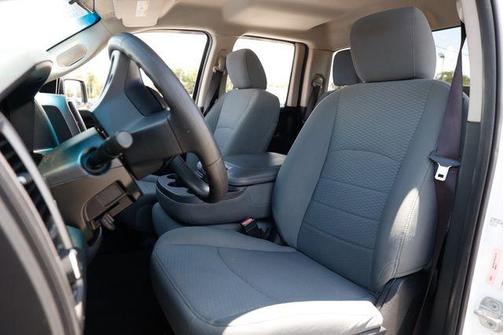 Bright White Clearcoat 2017 RAM 1500 Express