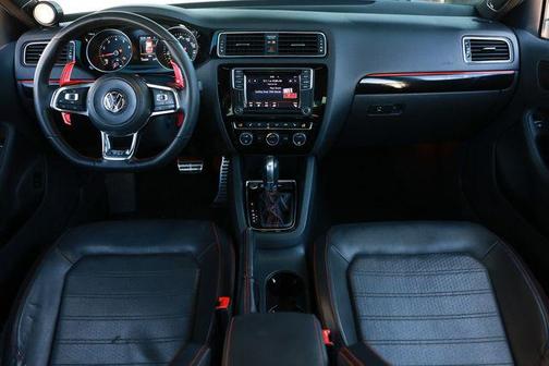 2016 Volkswagen Jetta 2.0T GLI SE