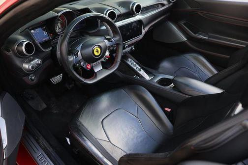 Rosso Corsa 2019 Ferrari Portofino Base