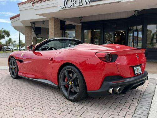 Rosso Corsa 2019 Ferrari Portofino Base