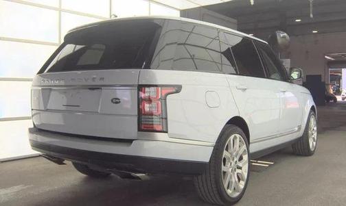 Yulong White 2017 Land Rover Range Rover 5.0L Supercharged