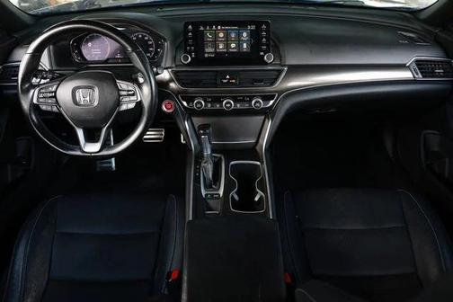 Still Night Pearl 2018 Honda Accord Sport