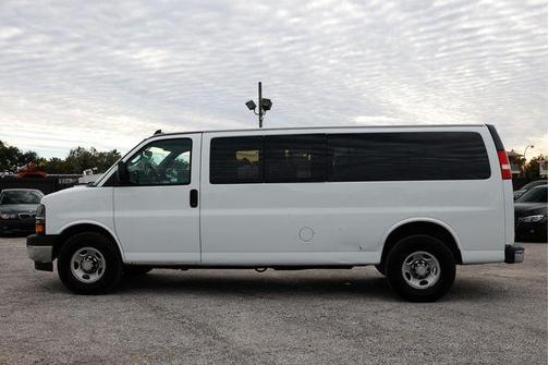 2018 Chevrolet Express 3500 LT