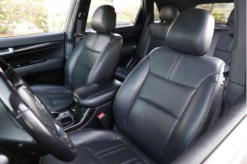 2014 Kia Sorento SX