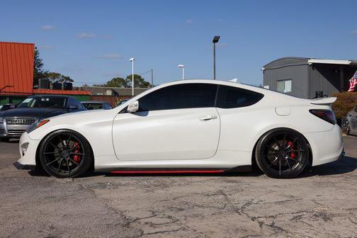 2013 Hyundai Genesis Coupe 3.8 Track