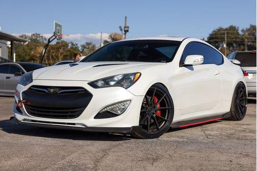 2013 Hyundai Genesis Coupe 3.8 Track