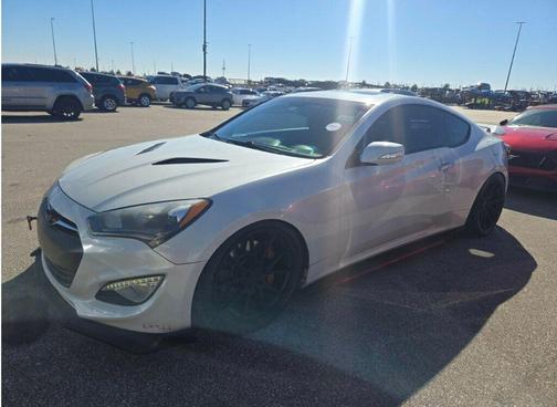 2013 Hyundai Genesis Coupe 3.8 Track