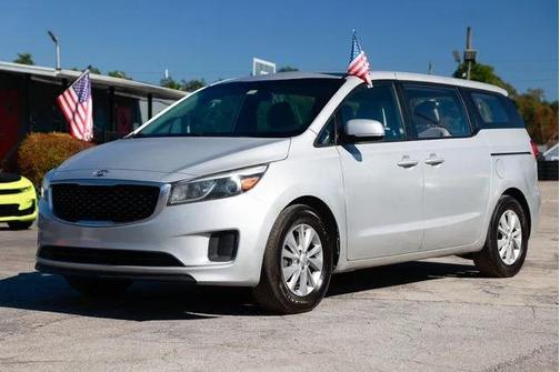 2018 Kia Sedona L