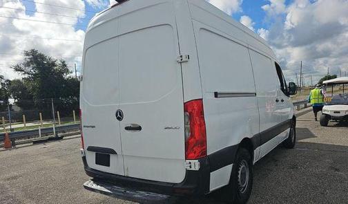 Arctic White 2021 Mercedes-Benz Sprinter 2500 Standard Roof