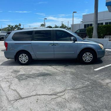 Glacier Blue 2012 Kia Sedona LX