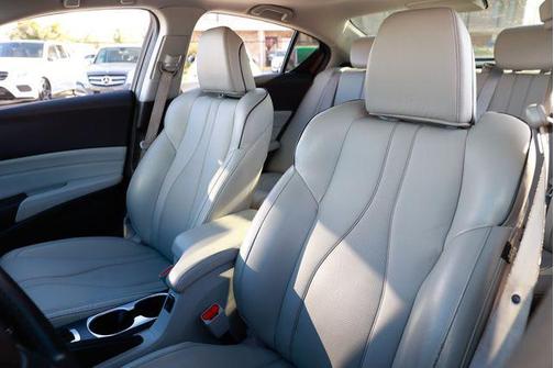 2019 Acura ILX Premium Package