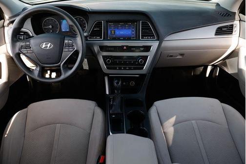 2015 Hyundai SONATA SE