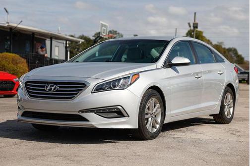 2015 Hyundai SONATA SE