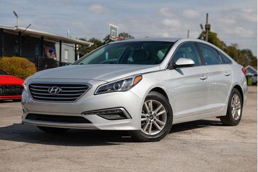 2015 Hyundai SONATA SE