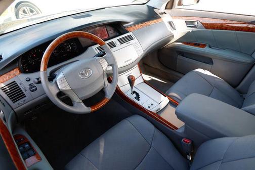 2005 Toyota Avalon Touring