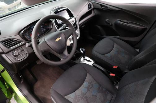 Lime 2016 Chevrolet Spark LS