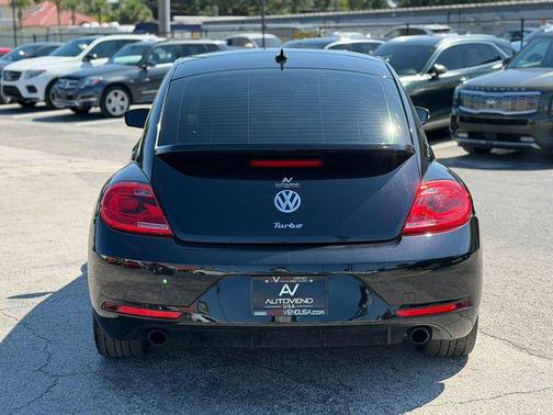 2014 Volkswagen Beetle DSG 2.0T R-Line