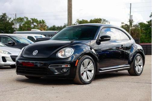 2014 Volkswagen Beetle DSG 2.0T R-Line