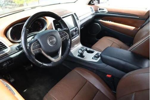 Brilliant Black Crystal Pearlcoat 2015 Jeep Grand Cherokee Summit