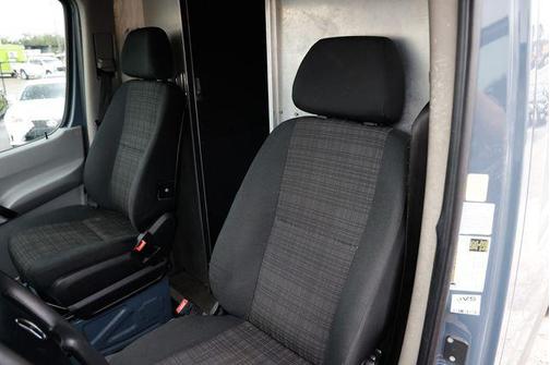 2018 Mercedes-Benz Sprinter 2500 Standard Roof