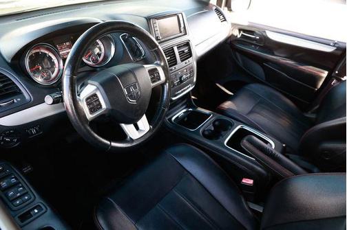 2017 Dodge Grand Caravan GT